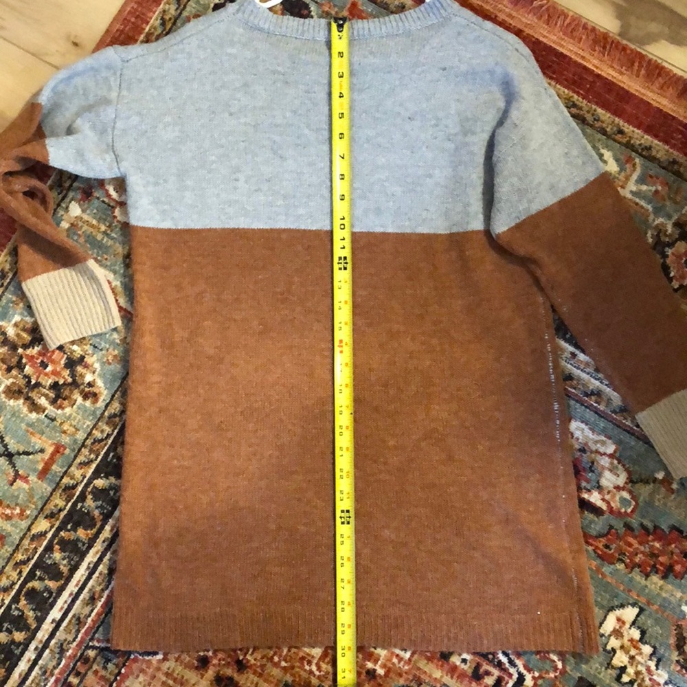 Colorblock sweater - Picture 6 of 9